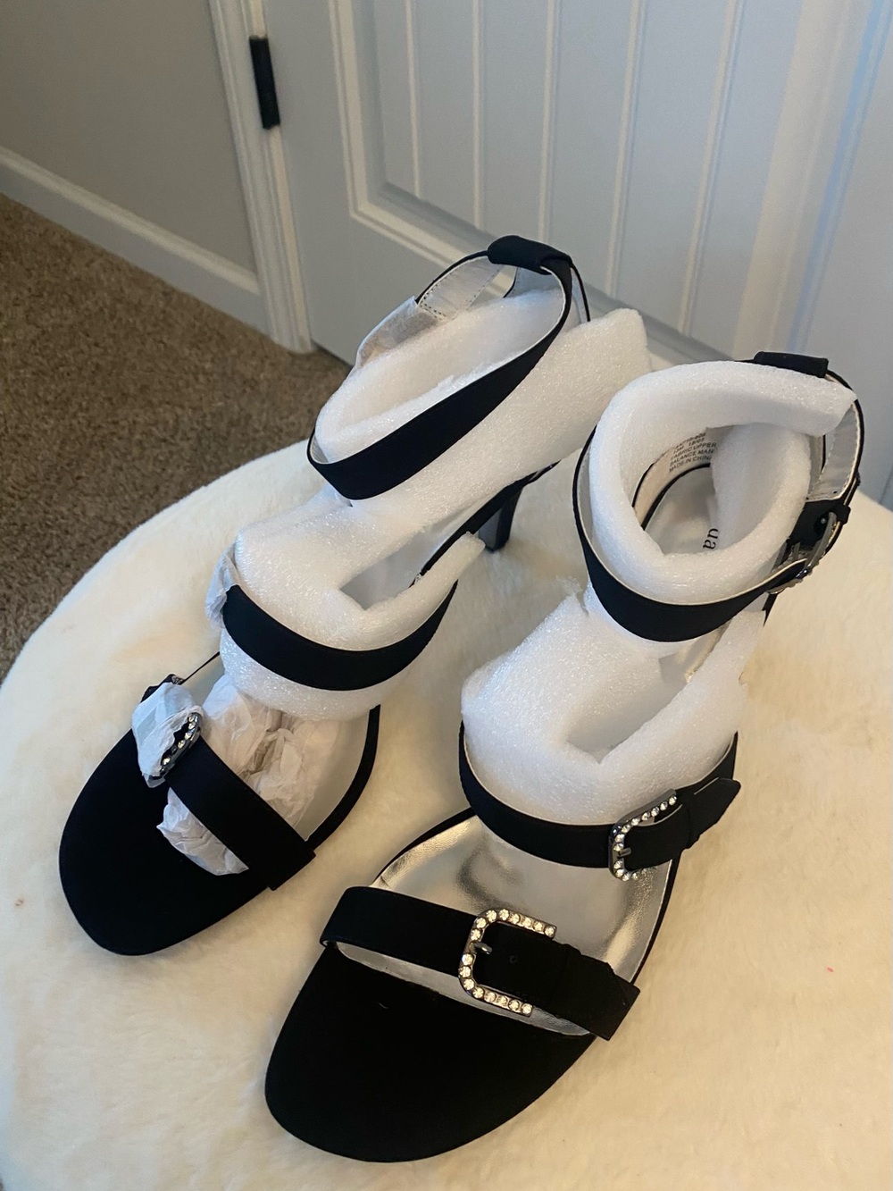 David Tate Black Rhinestone Buckle Strappy Sandals